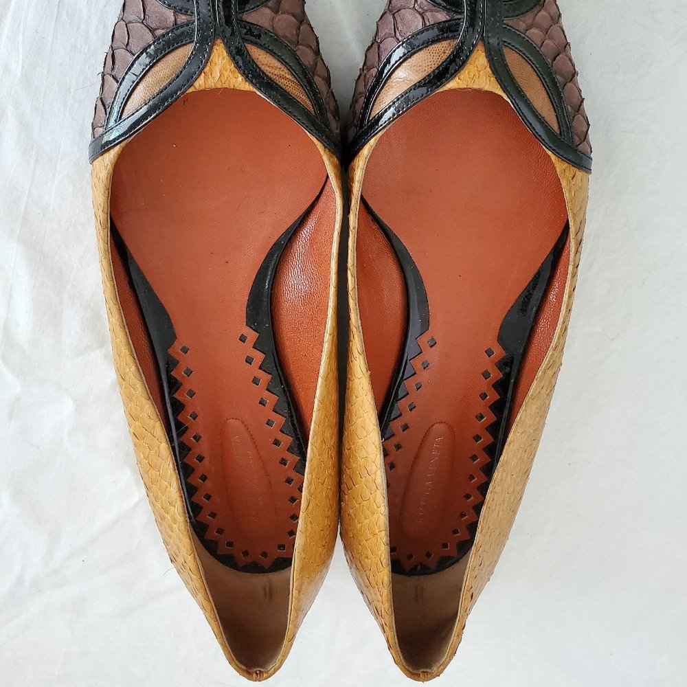 Authentic Bottega Veneta Snakeskin Flats - Picture 2 of 9